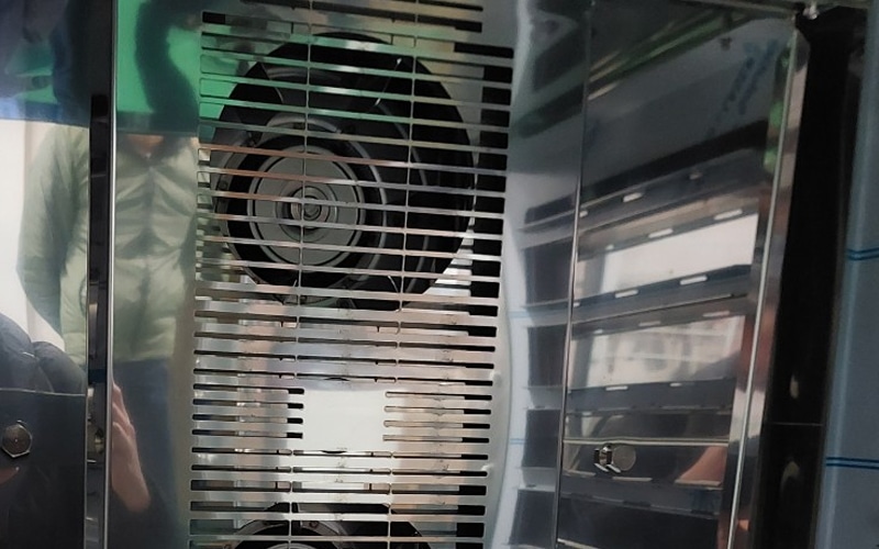 Sự khác biệt trong cấu tạo của lò hấp nướng đa năng 5 Quạt đối lưu lò hấp nướng đa năng